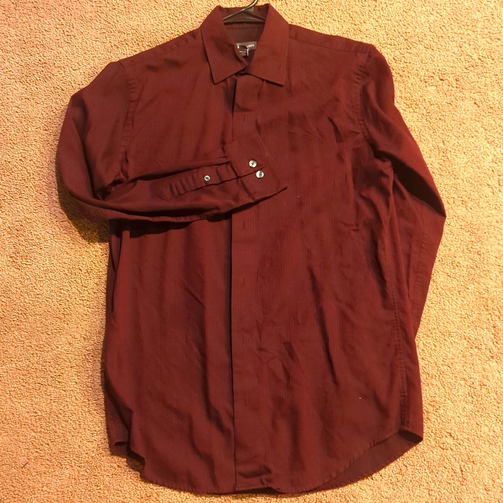 Men's Small Maroon Dress Shirt